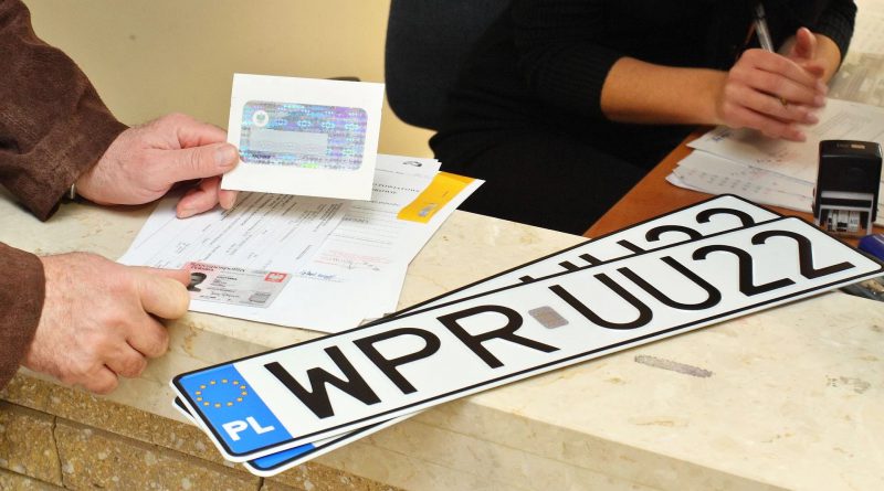 kierowcy mniej zapłacą podczas rejestracji pojazdu, to efekt nowelizacji ustawy o prawie drogowym